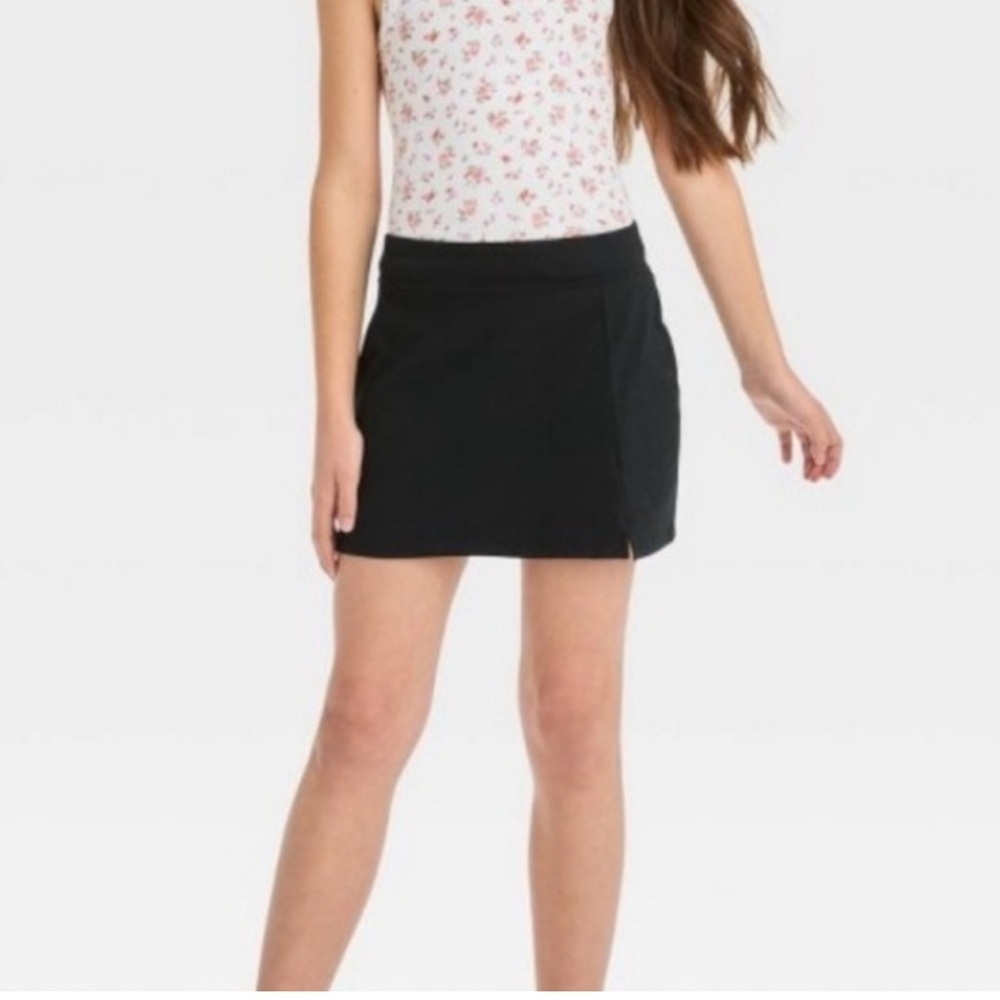 Art class skort - Picture 2 of 3